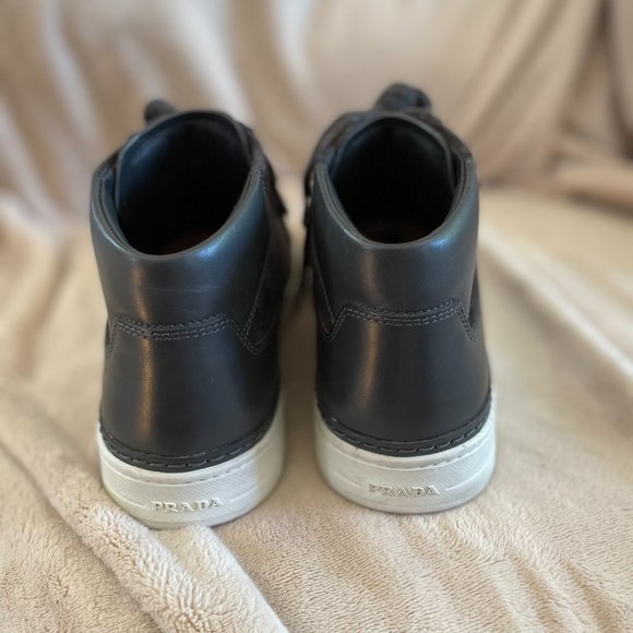 Prada Grey suede hi top US size 9.5 Prada size 8.5 - Picture 3 of 5
